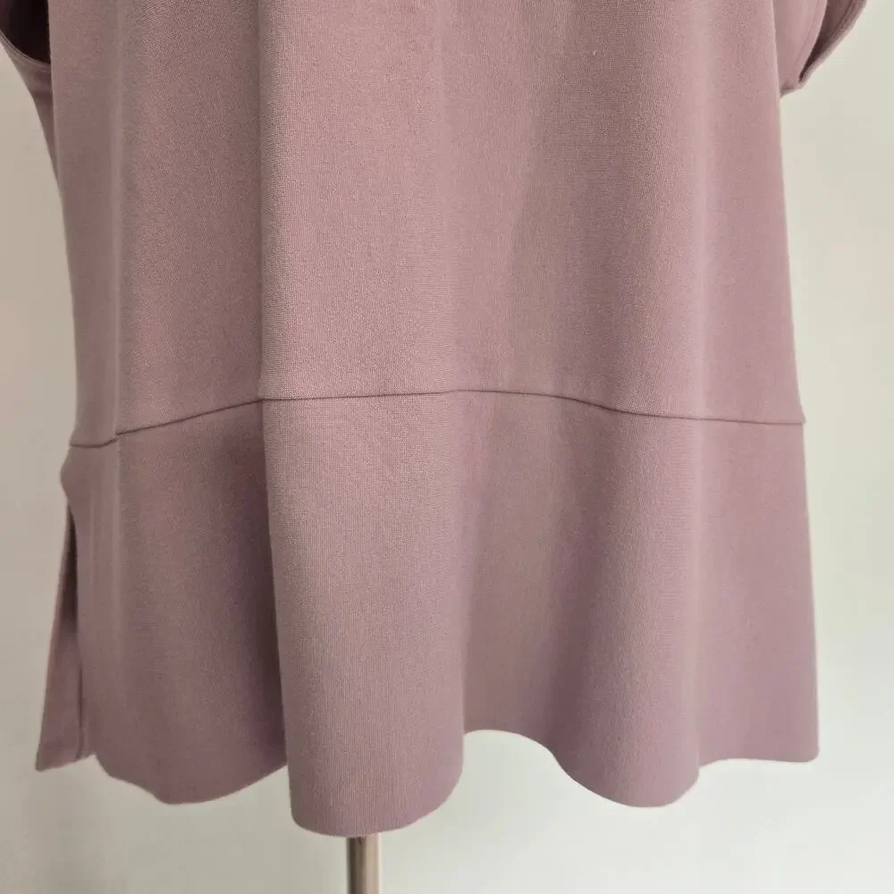 COS minimalist top